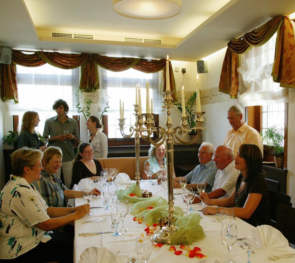 Hotel Restaurant Goldener Engel Heppenheim  Exteriör bild