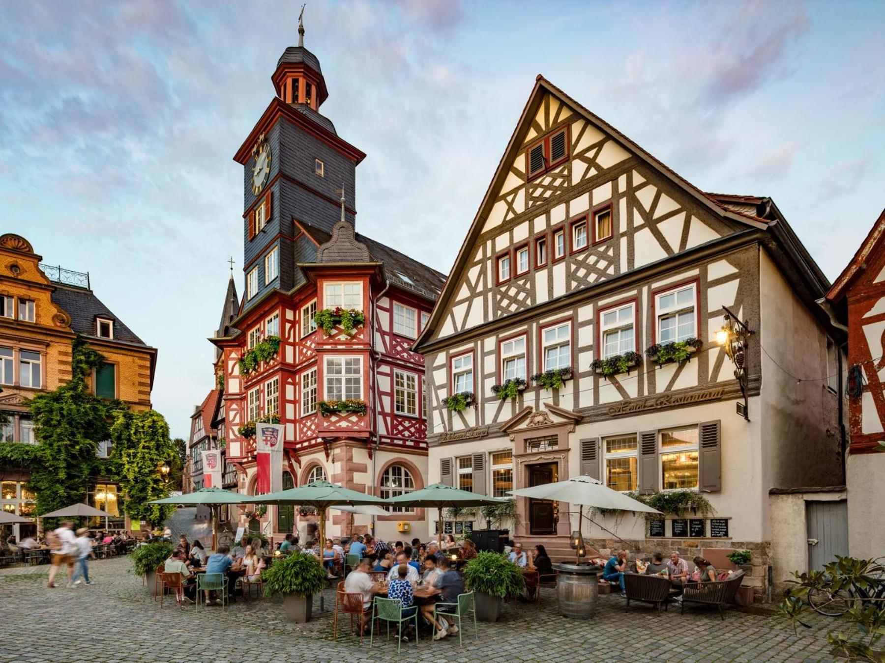 Hotel Restaurant Goldener Engel Heppenheim  Exteriör bild